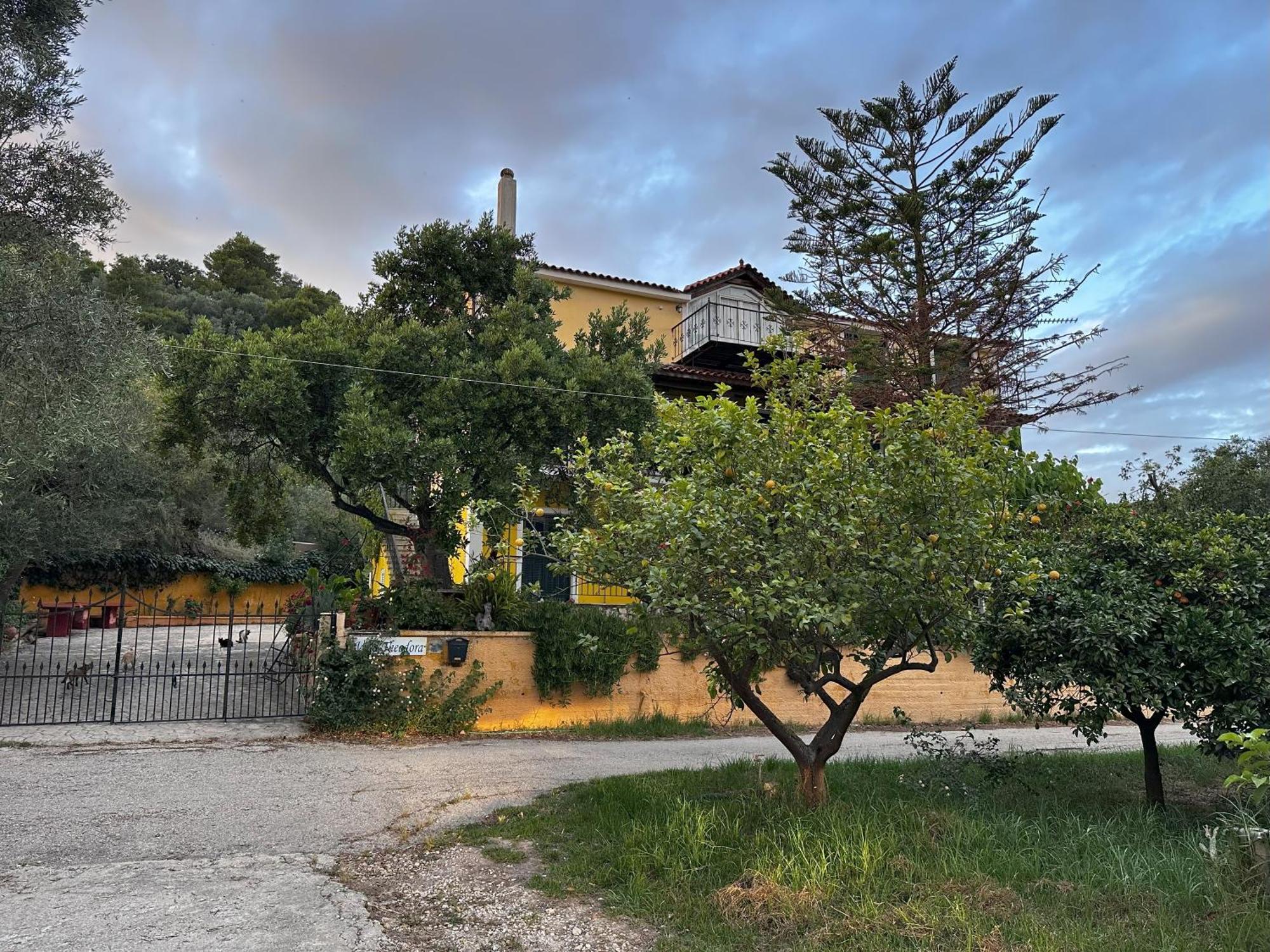 Villa Theodora Keri Extérieur photo