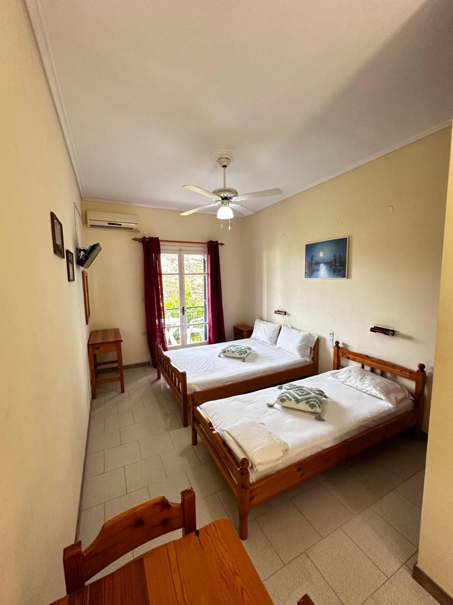 Villa Theodora Keri Extérieur photo